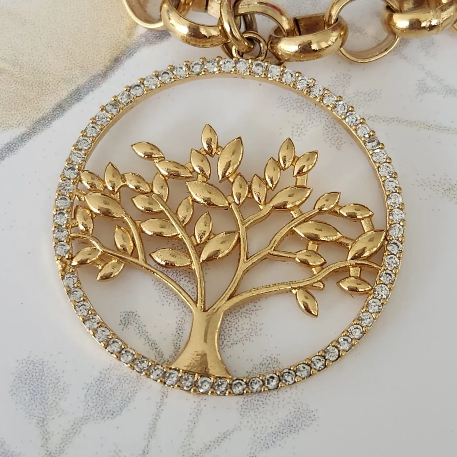 PULSEIRA DOURADA PINGENTE ÁRVORE DA VIDA