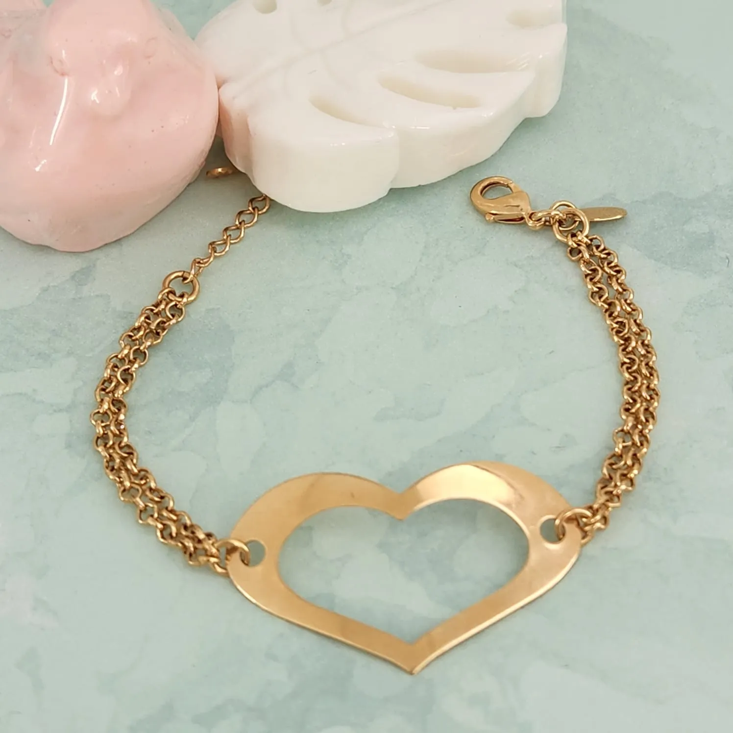 PULSEIRA DOURADA CORAÇÃO VAZADO