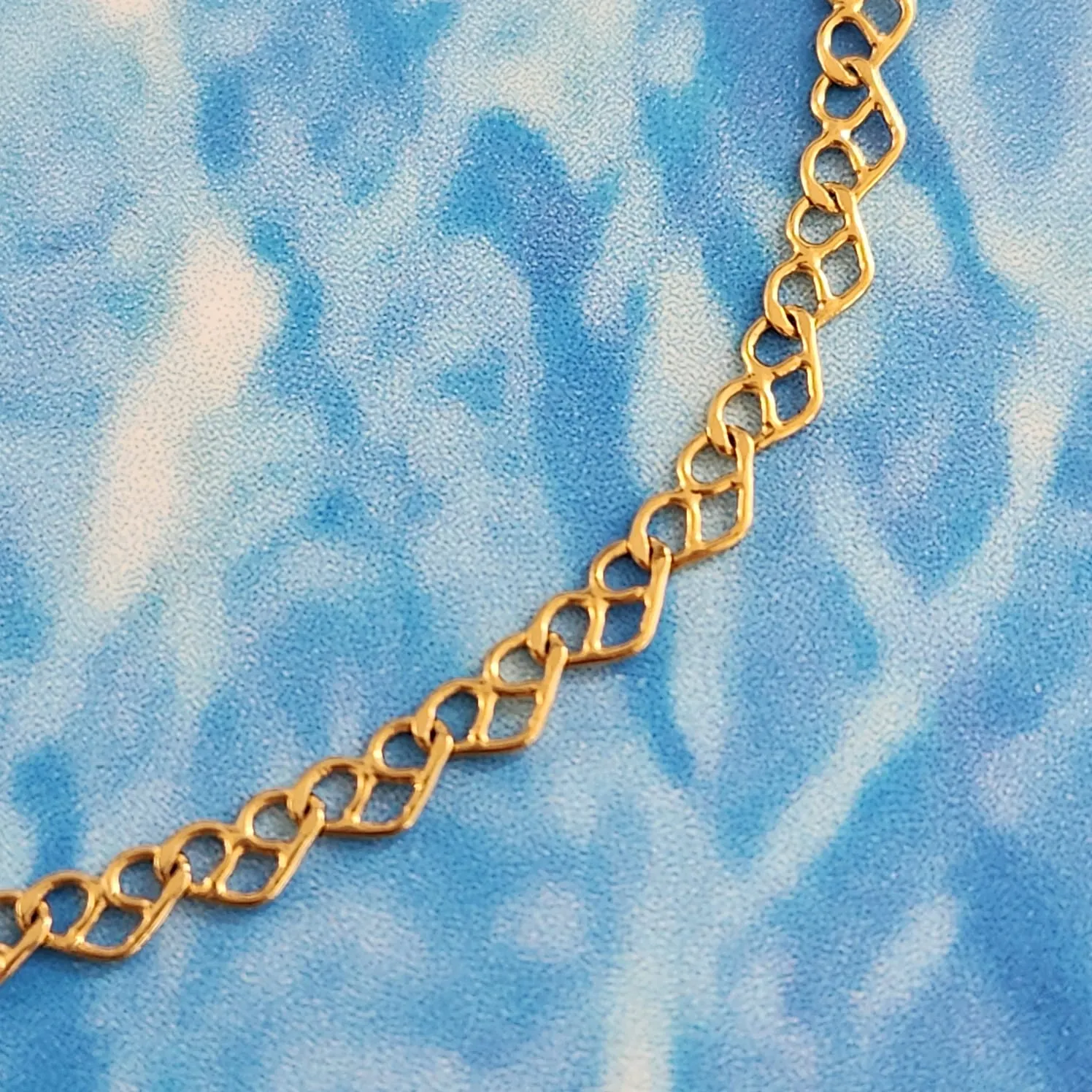 PULSEIRA DOURADA CORRENTE DE CORAÇÃO