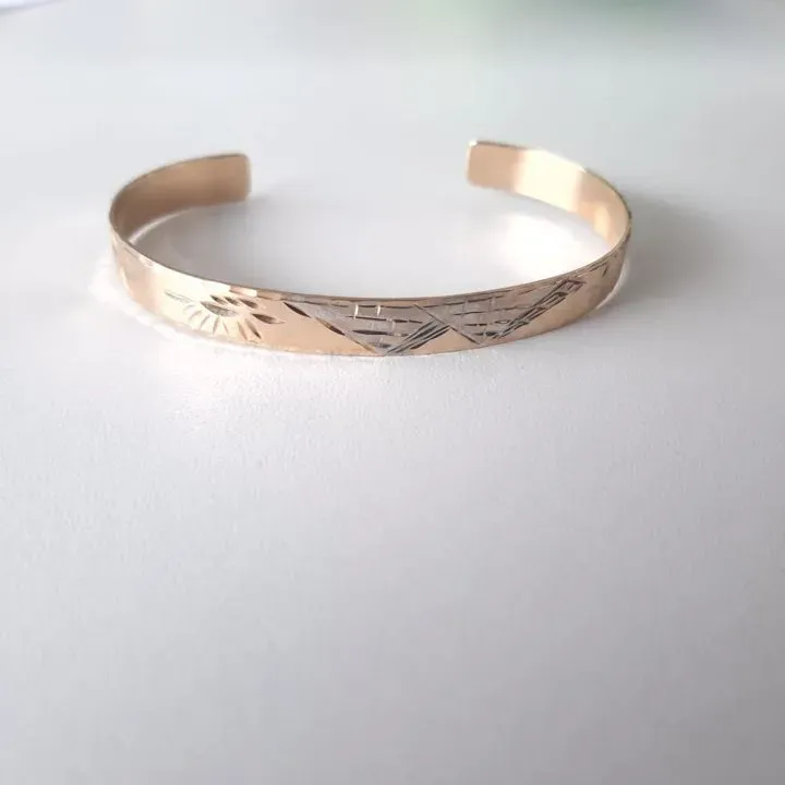 BRACELETE DOURADO DESENHOS