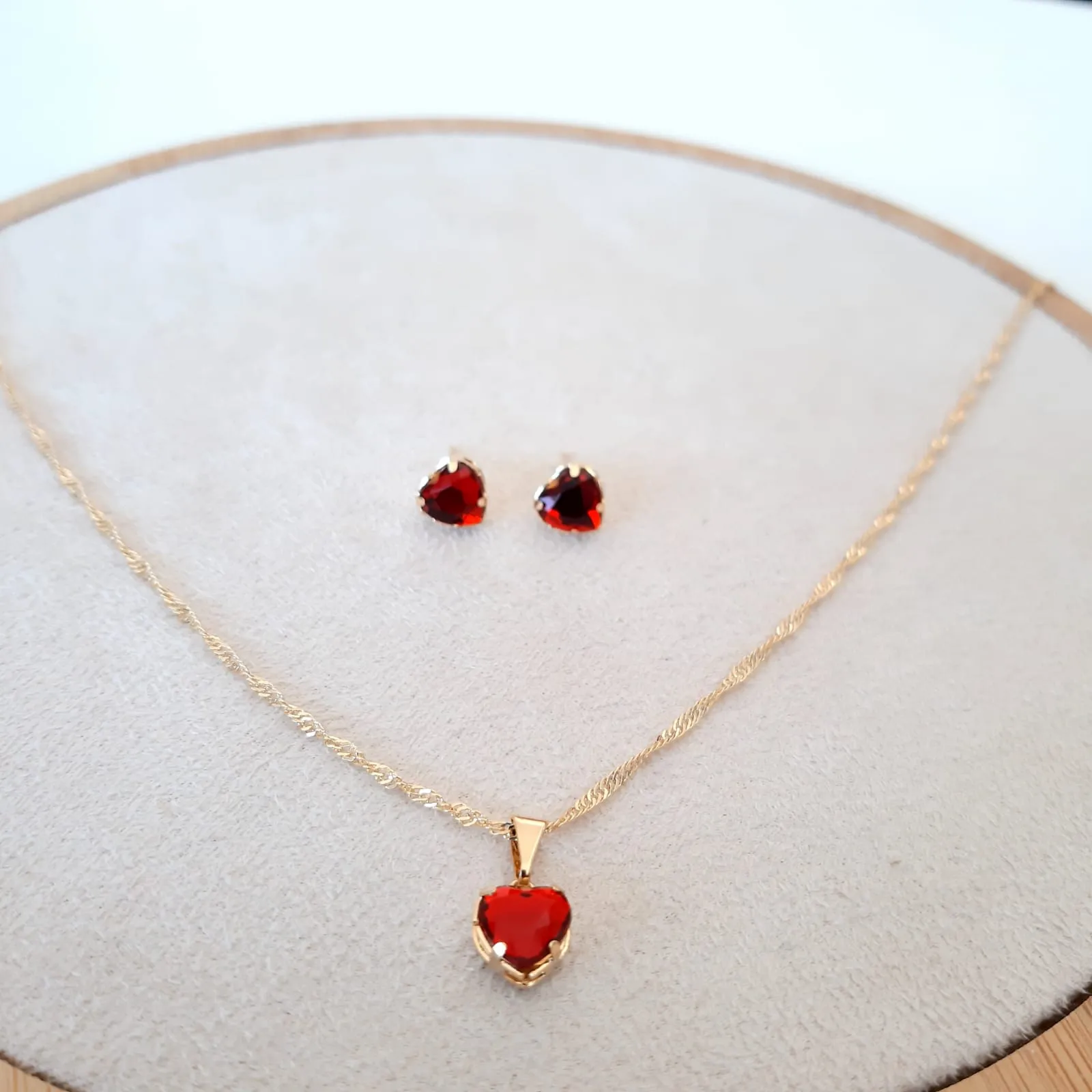 CONJUNTO DOURADO CORAÇÃO CORRENTE SINGAPURA