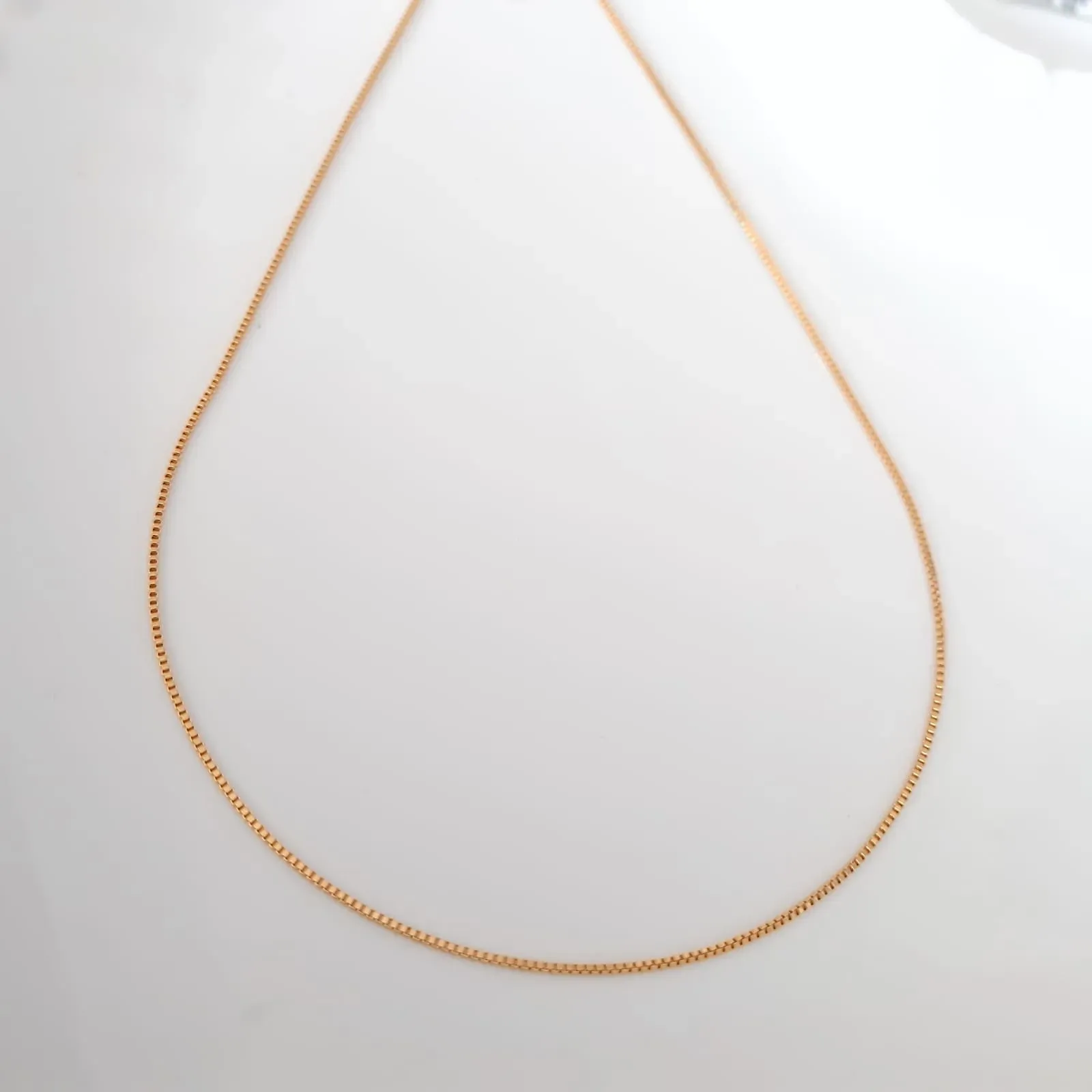 COLAR DOURADO VENESIANA MÉDIA 45 CM