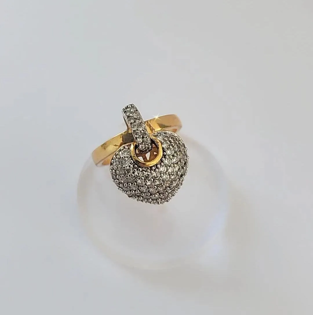 ANEL DOURADO PINGENTE CORAÇÃO CRAVEJADO MICROZIRCÔNIAS CRISTAL