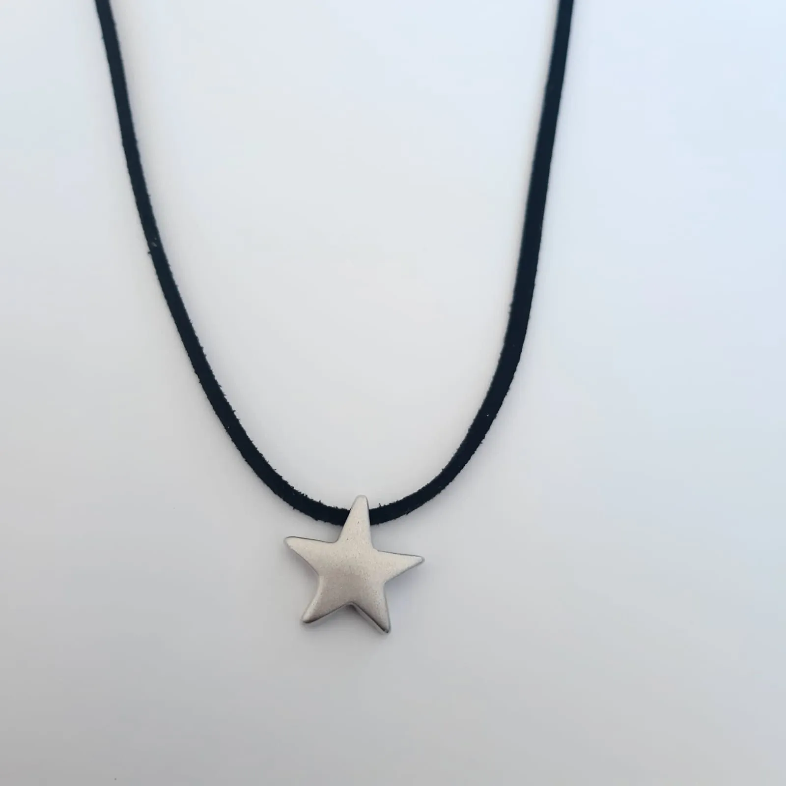 COLAR COURINHO PINGENTE ESTRELA BANHO DE PRATA