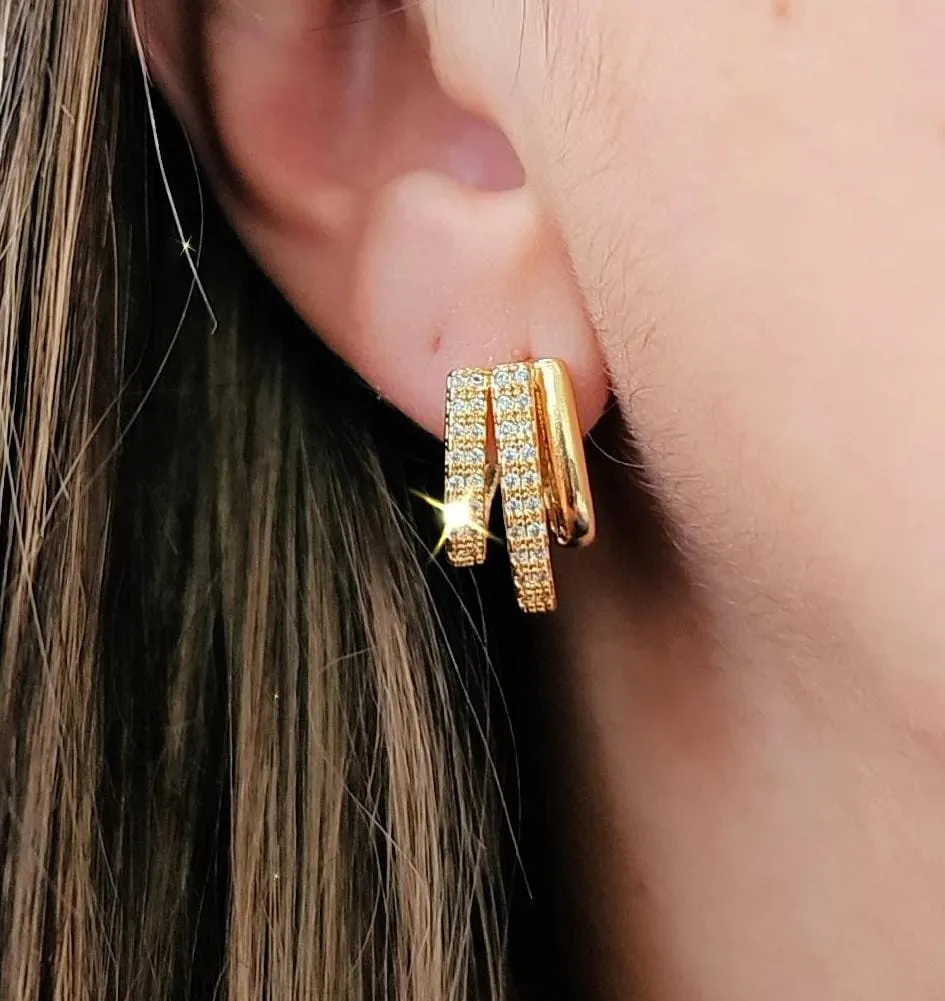 EAR CUFF DOURADO TRÊS FIOS