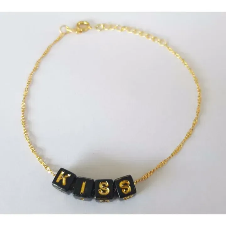 PULSEIRA SINGAPURA COM  LETRAS PRETAS KISS