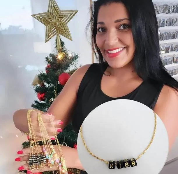 PULSEIRA SINGAPURA COM  LETRAS PRETAS KISS
