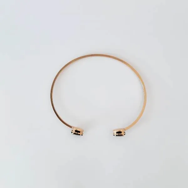BRACELETE DOURADA ZIRCÔNIAS NEGRAS