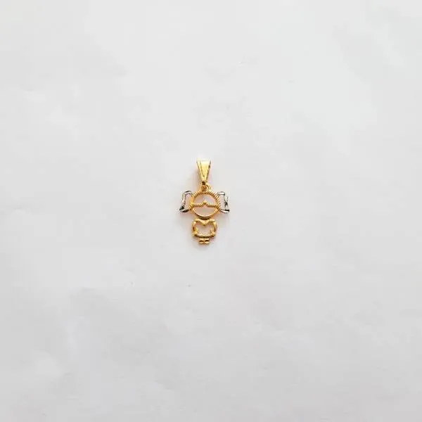 PINGENTE MENINA BANHO TONS AMARELO E BRANCO