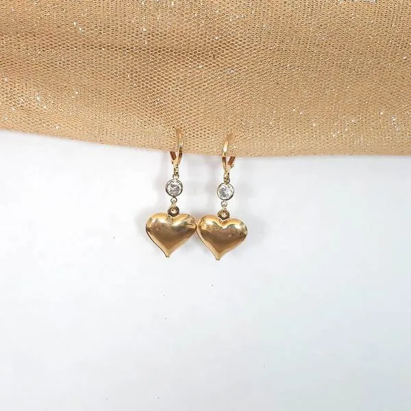ARGOLINHA DOURADA PINGENTE CORAÇÃO E ZIRCÔNIAS CRISTAL