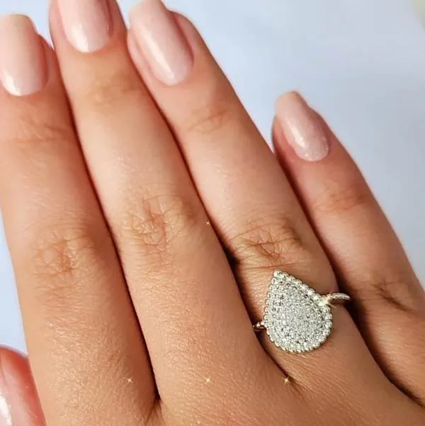 ANEL GOTA CRAVEJADO EM MICROZIRCÔNIAS CRISTAL