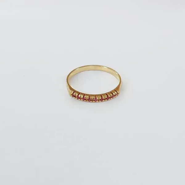 ANEL DOURADO MEIA ALIANÇA CRAVEJADO MICROZIRCÔNIAS ROSA