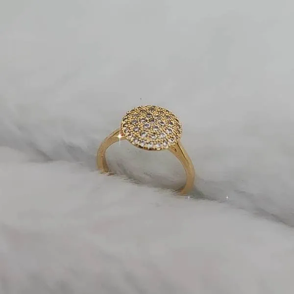 ANEL CÍRCULO CRAVADO EM MICROZIRCÔNIAS