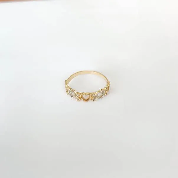 ANEL DOURADO CORAÇÕES E INFINITO VAZADOS TRÊS BANHOS DO OURO