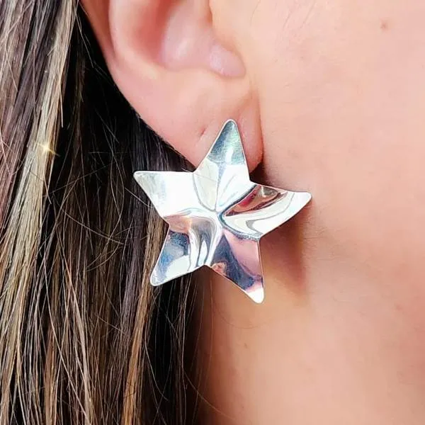BRINCO CHAPA ORGÂNICO ESTRELA