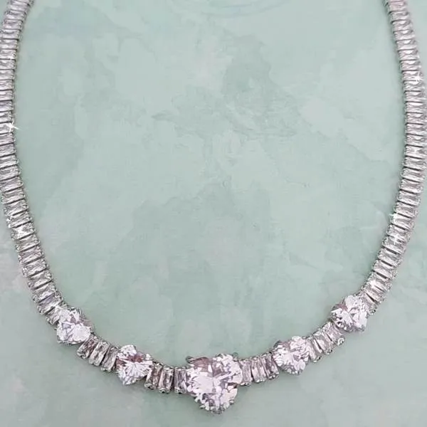 COLAR RÓDIO BRANCO CORAÇÕES ZIRCÔNIA CRISTAL