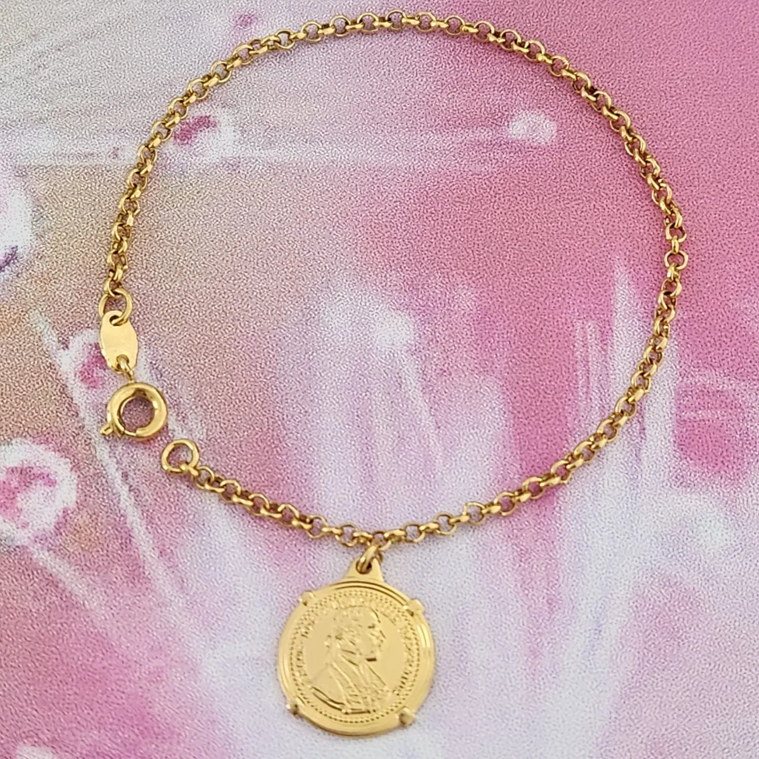 PULSEIRA DOURADA PINGENTE MEDALHA