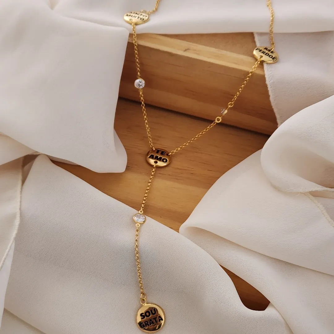 COLAR DOURADO ELO PORTUGUÊS PALAVRAS HO'HOPONOPONO RESINADO