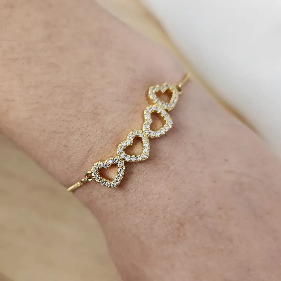 PULSEIRA DOURADA SHAMBALA CORAÇÕES CRAVEJADOS MICROZIRCÔNIAS CRISTAL