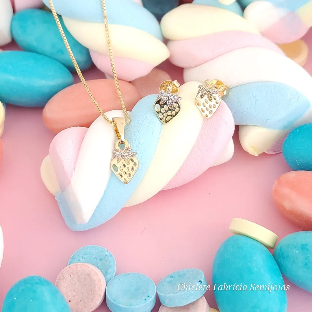 CONJUNTO INFANTIL MORANGUINHO