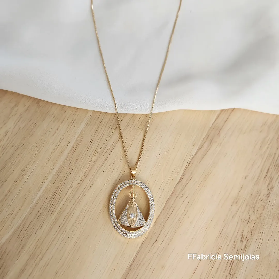 COLAR VENEZIANA MEDALHA NOSSA SENHORA APARECIDA CRAVEJADO EM MICROZIRCÔNIAS CRISTAL 45 +5 CM
