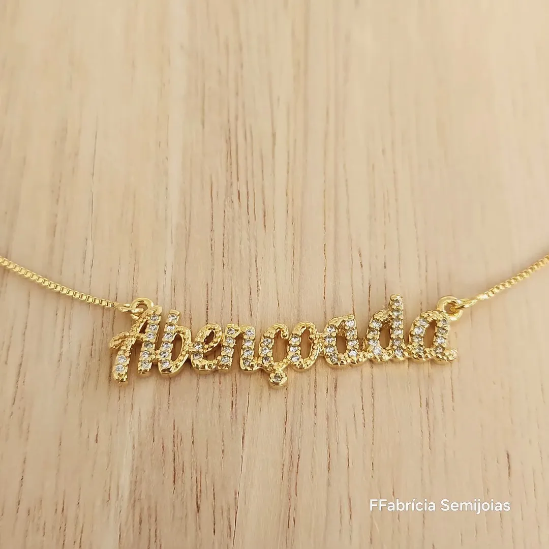 COLAR ABENÇOADA CRAVEJADO EM MICROZIRCÔNIAS