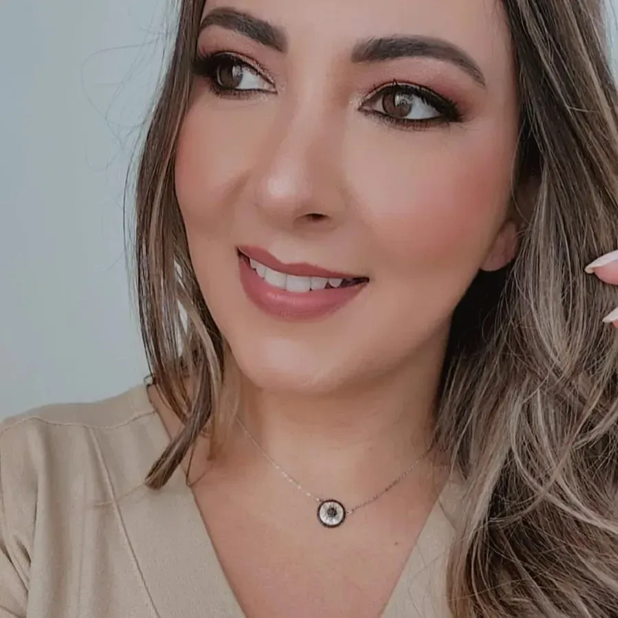 COLAR RÓDIO BRANCO PINGENTE PIZZA MICROZIRCÔNIAS CRISTAL E PRETAS M