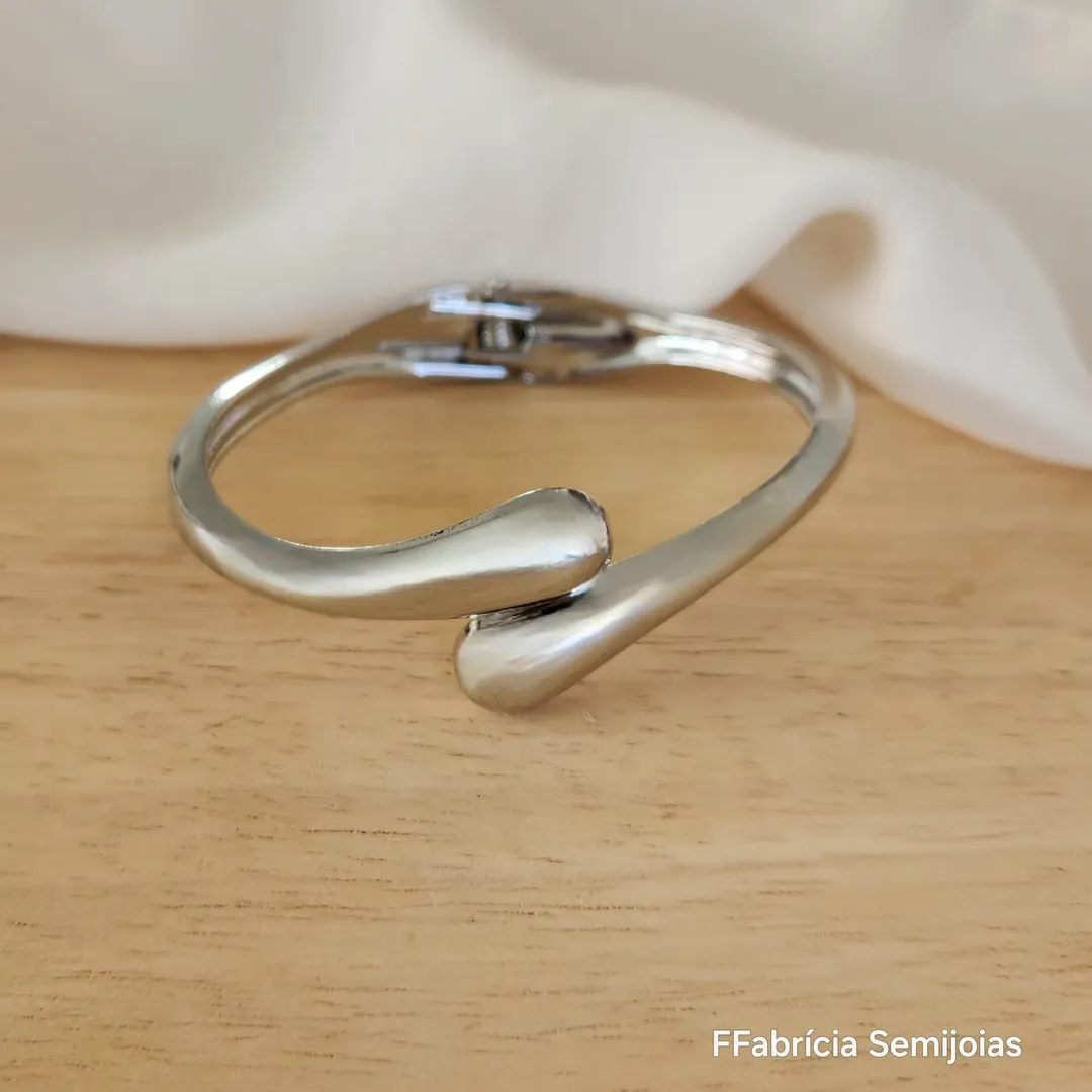 BRACELETE RÓDIO DUAS GOTAS