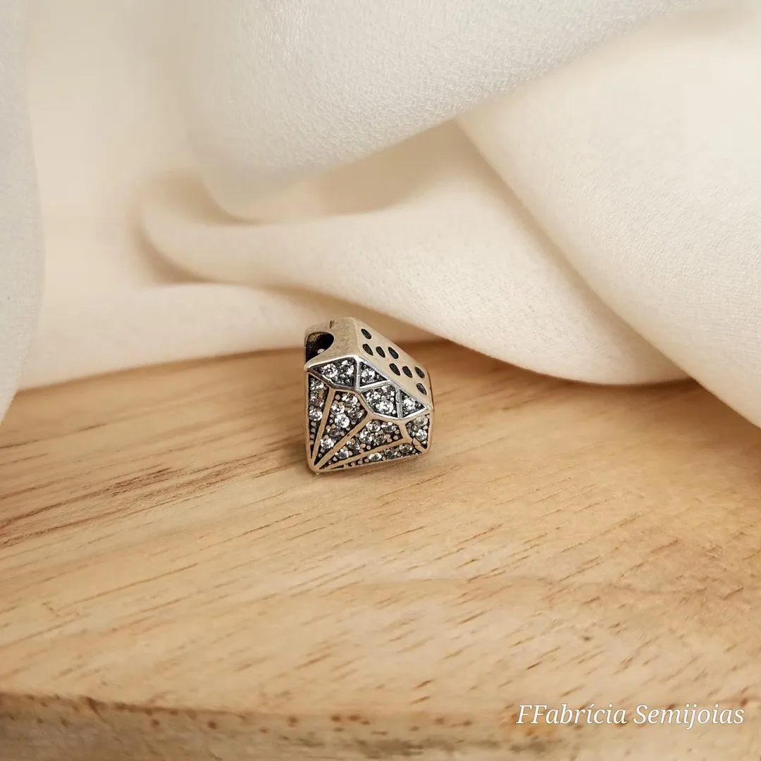 BERLOQUE PRATA 925 DIAMANTE CRAVEJADO