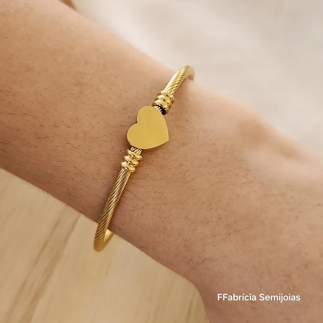 BRACELETE DE AÇO CABO TORCIDO CORAÇÃO - PINTURA