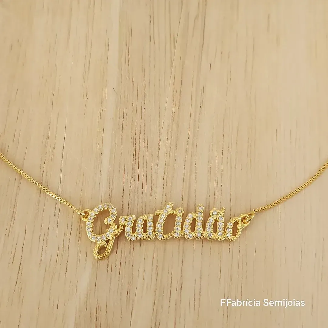 COLAR GRATIDÃO CRAVEJADO EM MICROZIRCÔNIAS