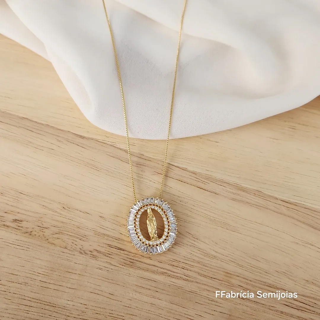 COLAR VENEZIANA MEDALHA NOSSA SENHORA DO SILÊNCIO CRAVEJADA EM MICROZIRCÔNIAS E NAVETES 45 +5 CM