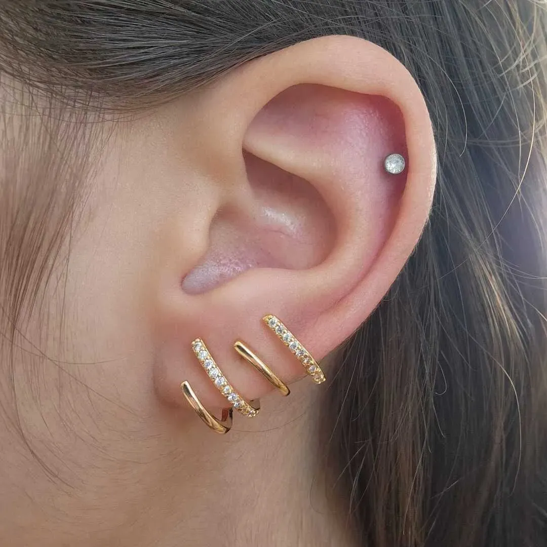 BRINCO EAR CUFF 4 FIOS CRAVEJADO EM MICROZIRCÔNIAS CRISTAL
