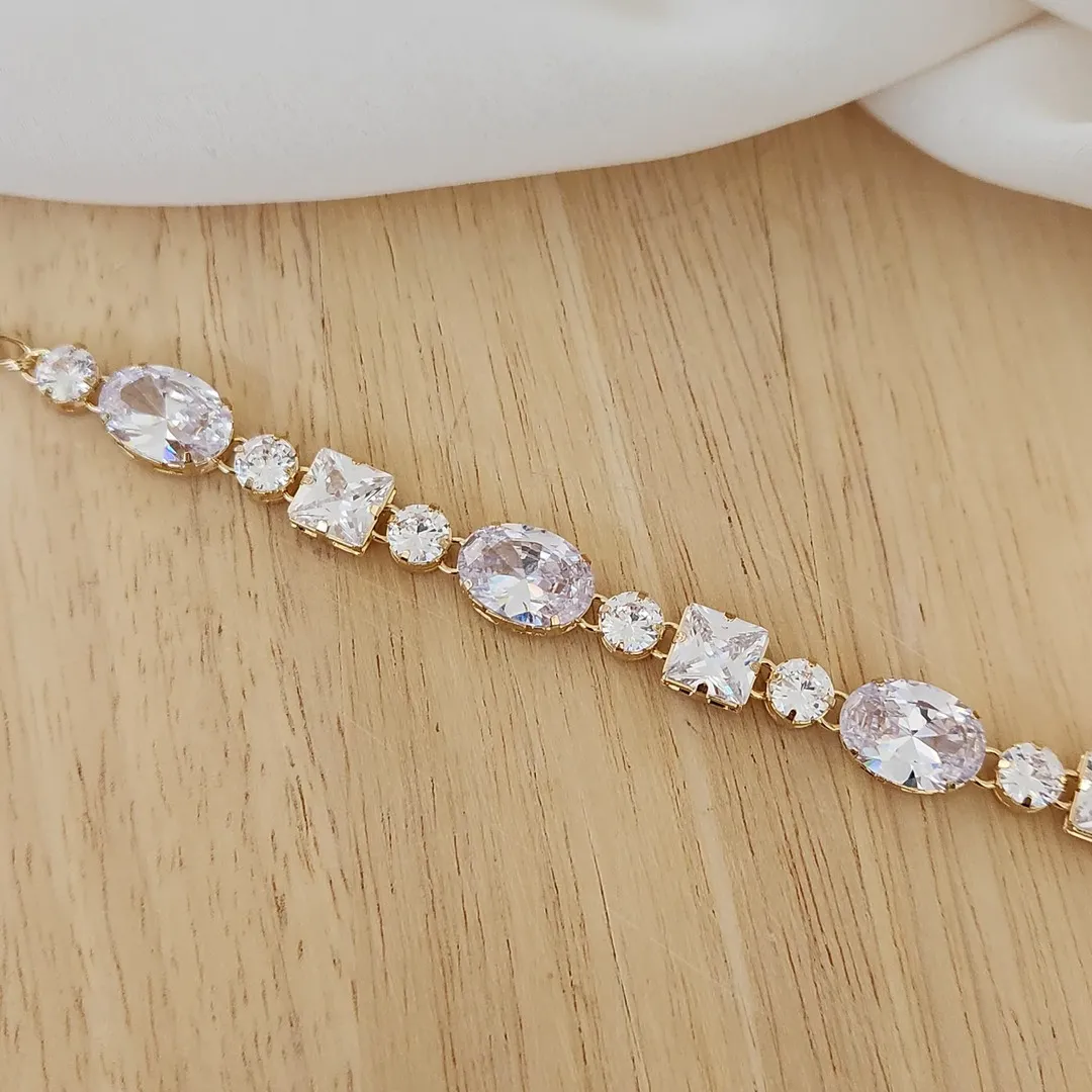 PULSEIRA LUXO PEDRAS FORMAS CRISTAL