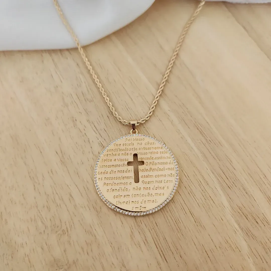 COLAR CHOKER CORRENTE BAIANA 30+10CM COM PINGENTE PAI NOSSO CRAVEJADO EM MICROZIRCÔNIAS CRISTAL