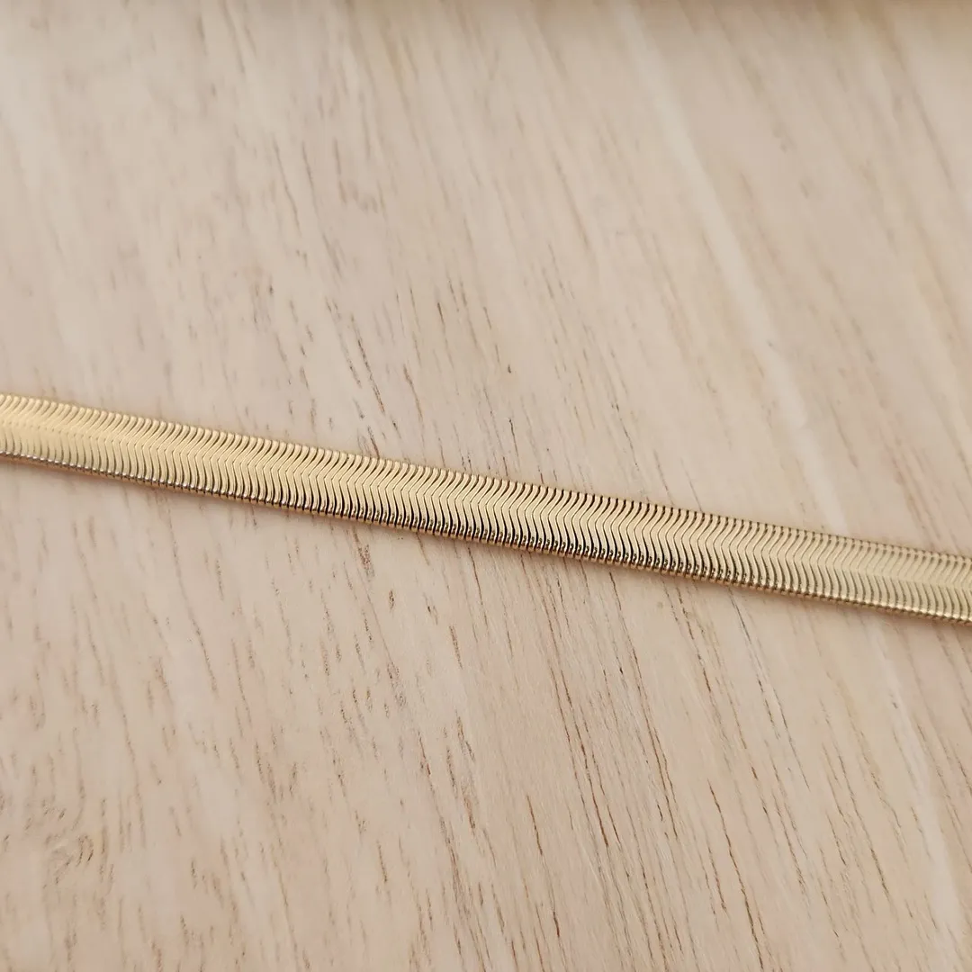 PULSEIRA DOURADA MALHA MÉDIA