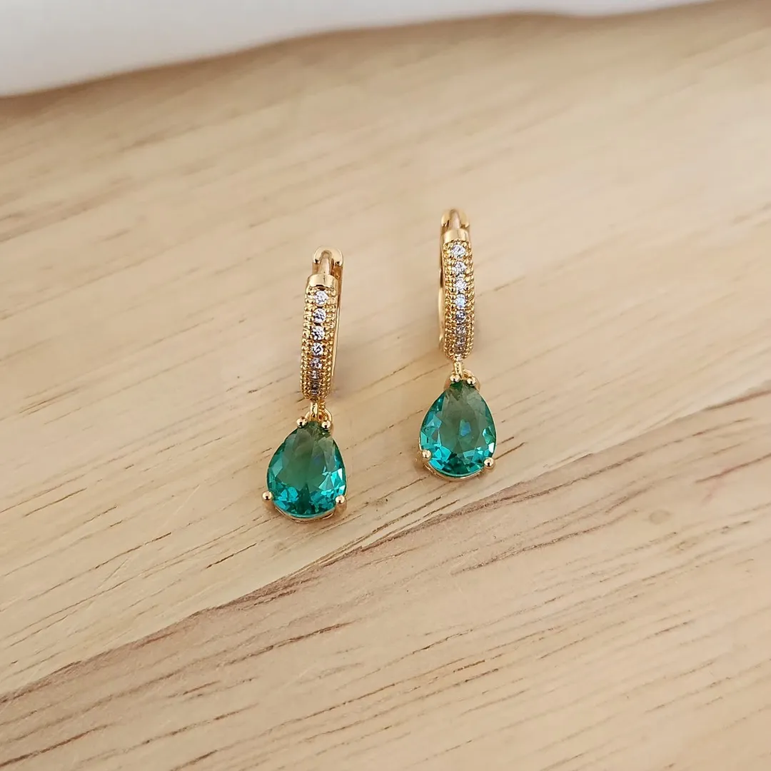 BRINCO ARGOLINHA GANCHO GOTA VERDE ESMERALDA