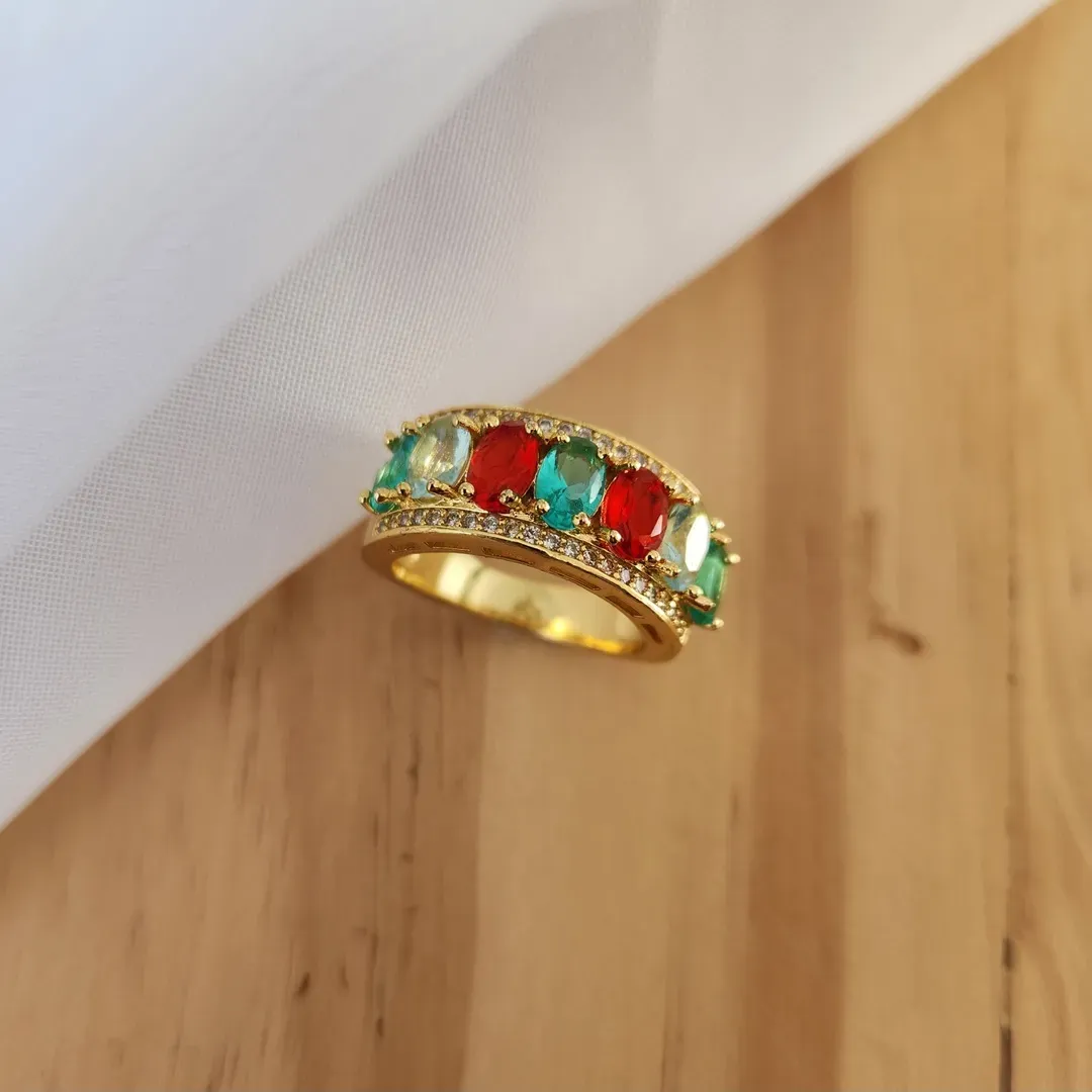 ANEL DOURADO PEDRAS MULTICOLORIDAS CRAVEJADO MICROZIRCÔNIAS CRISTAL