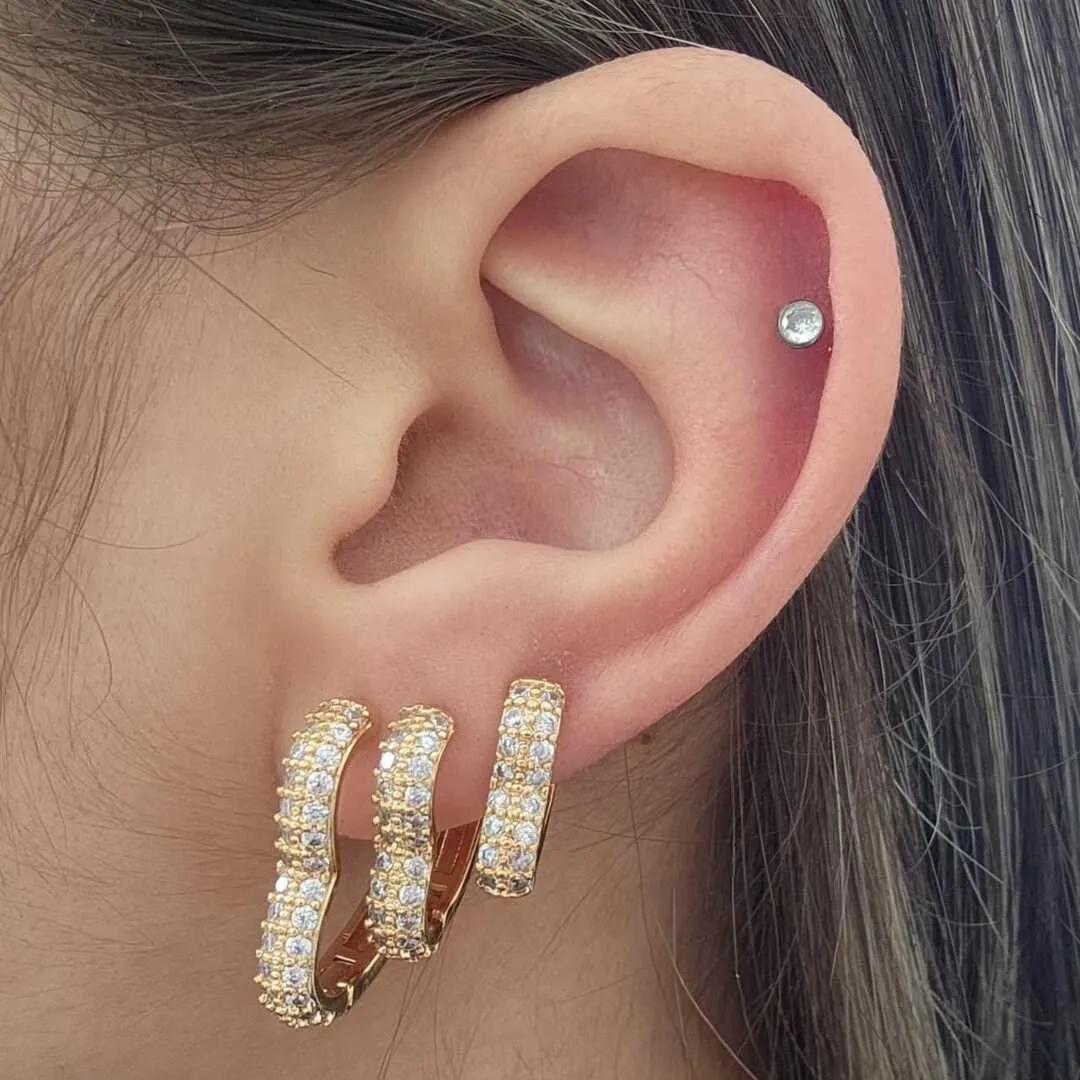 TRIO ARGOLINHAS CORAÇÕES CRAVEJADO EM MICROZIRCÔNIAS CRISTAL TRÊS TAMANHOS