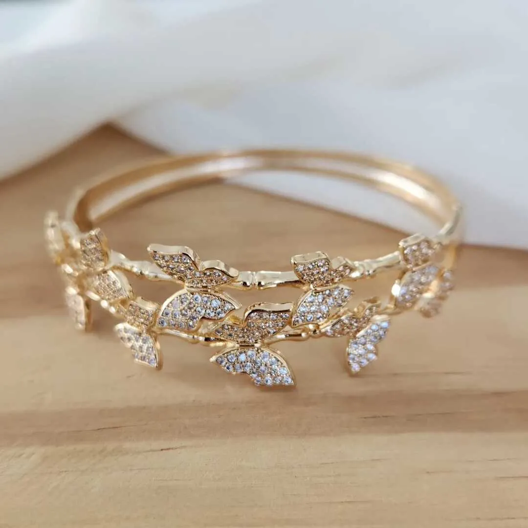 BRACELETE BORBOLETAS CRAVEJADO EM MICROZIRCÔNIAS CRISTAL
