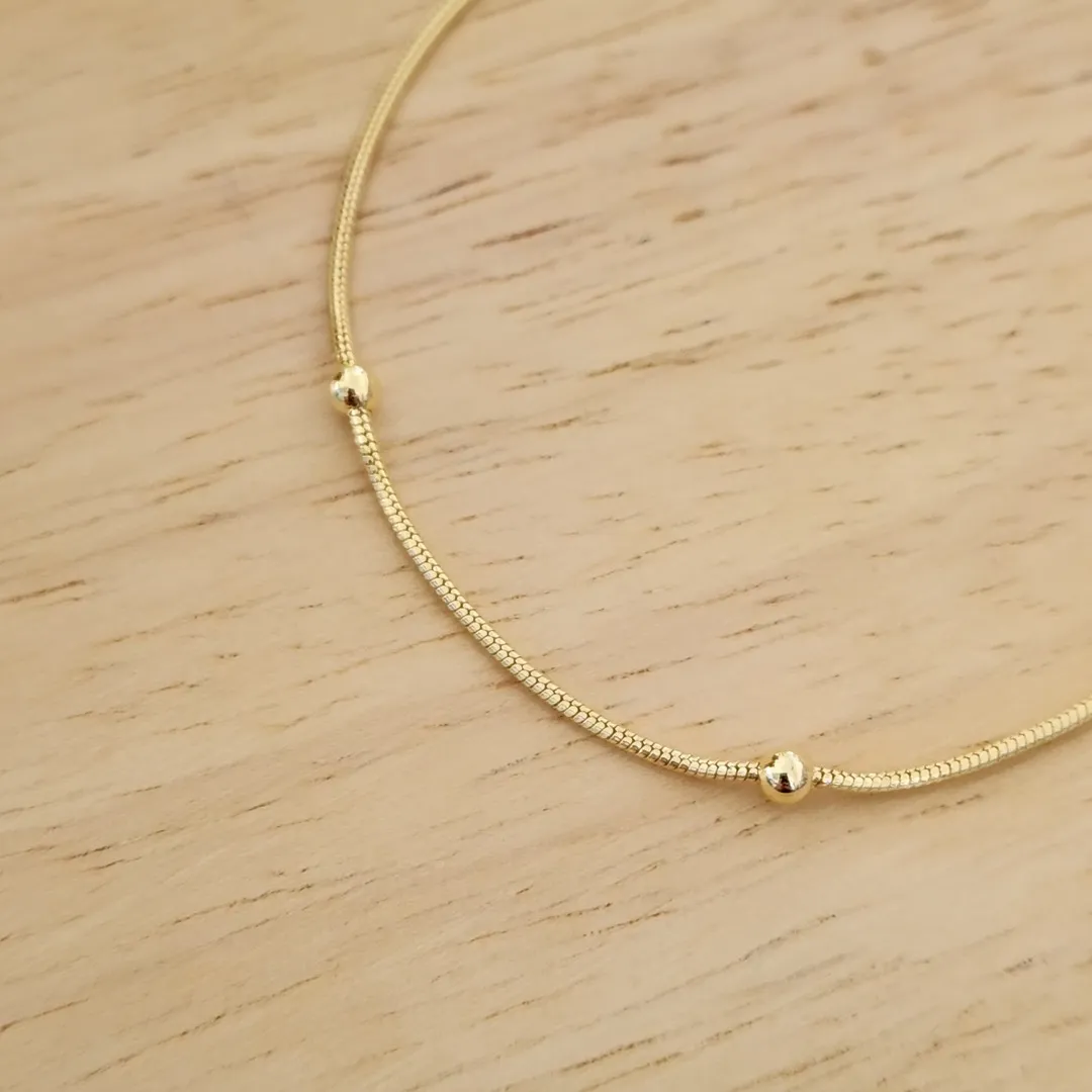 PULSEIRA RABO DE RATO COM BOLINHA 18CM