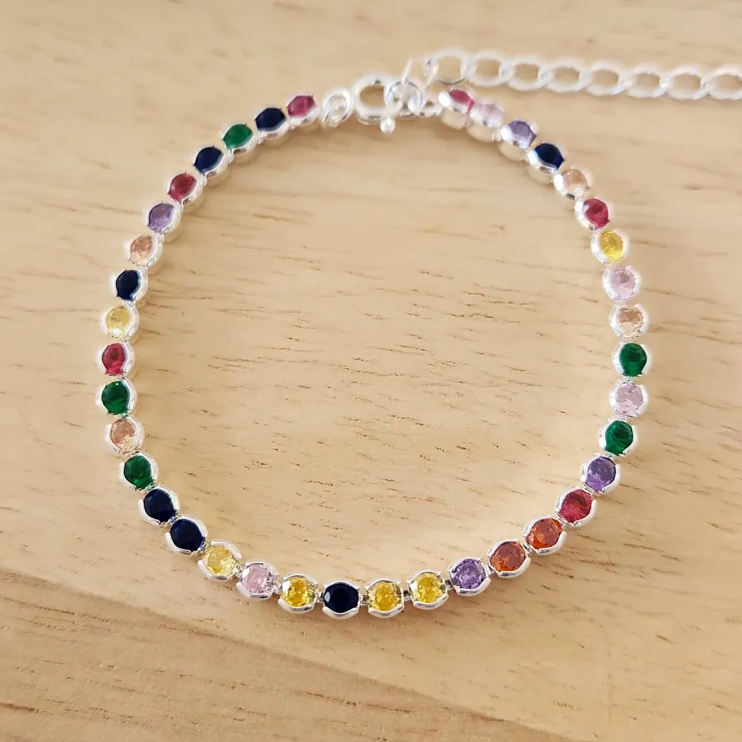 PULEIRAS ZIRCÔNIAS COLORIDAS CRAVAÇÃO INGLESA 3MM