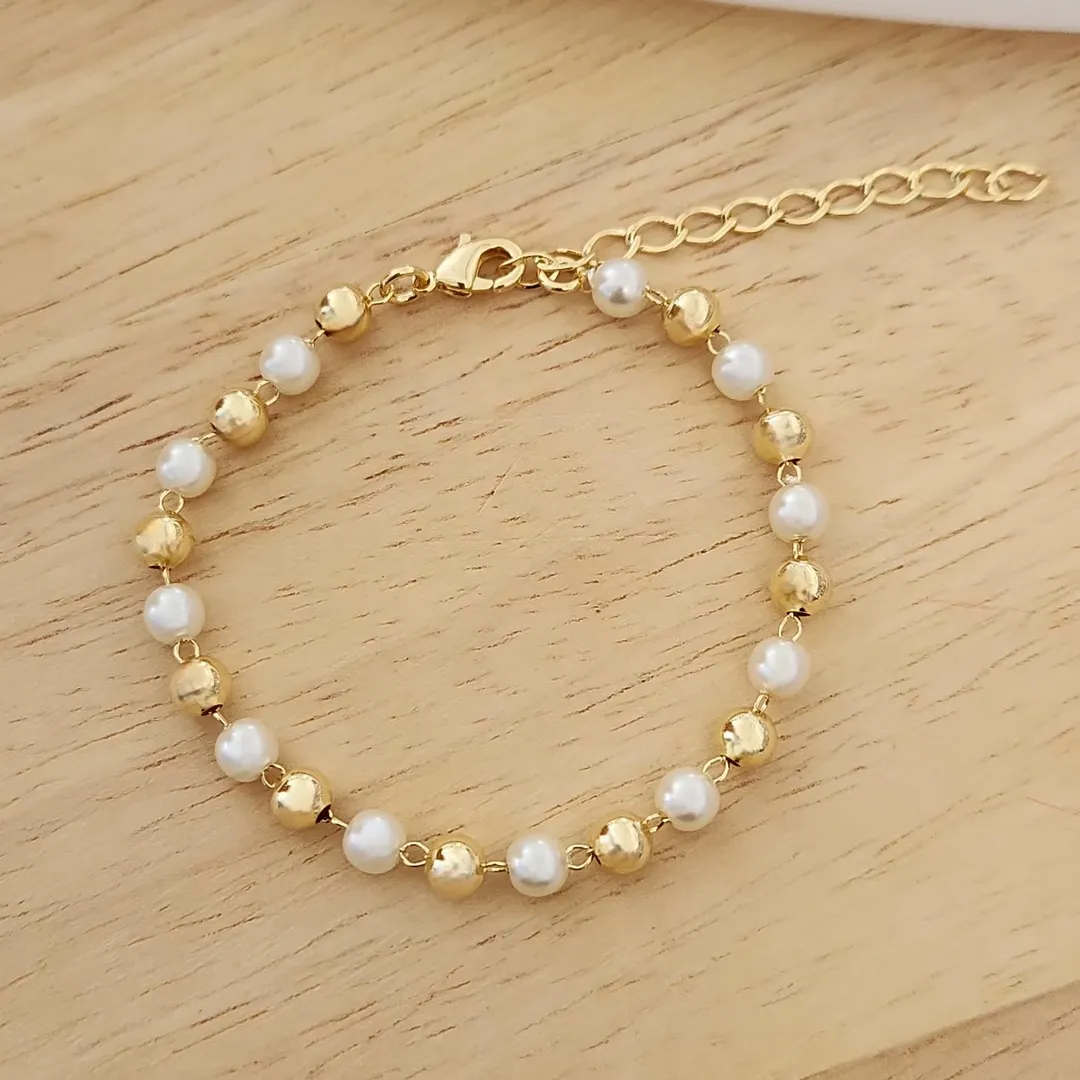 PULSEIRA PÉROLAS E BOLAS 18CM