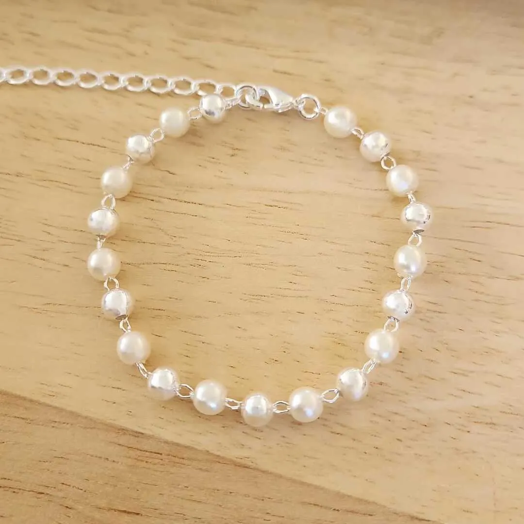 PULSEIRA PÉROLAS E BOLAS 18CM