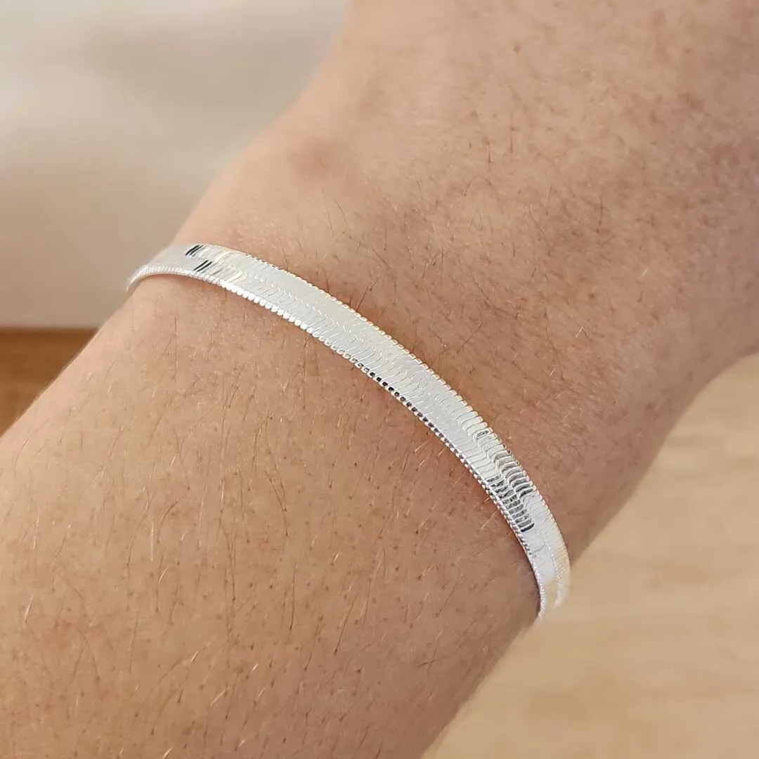 PULSEIRA FITA LAMINADA 4MM18CM