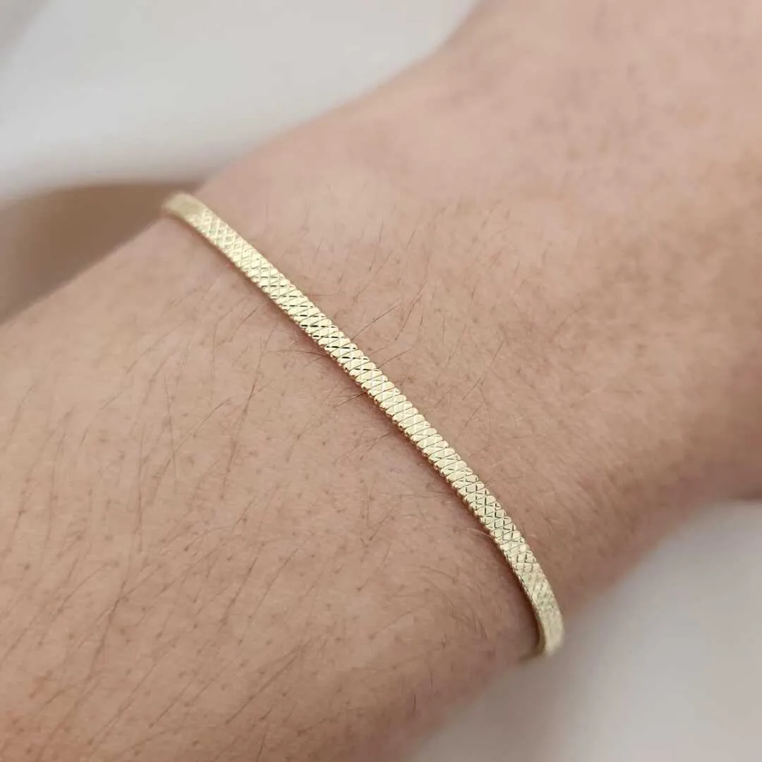 PULSEIRA LAMINADA DIAMANTADA 18CM