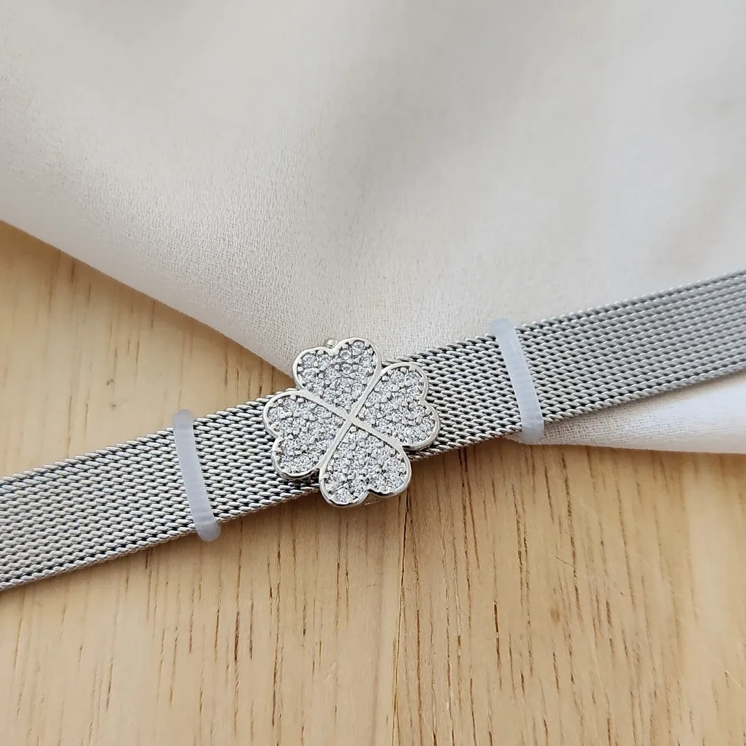 PULSEIRA RELÓGIO AÇO AJUSTÁVEL COM CHARM TREVO CRAVEJADO
