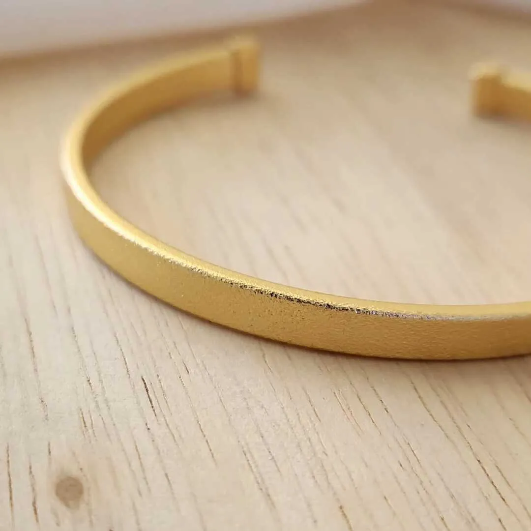 BRACELETE DOURADO ABERTO FOSCO
