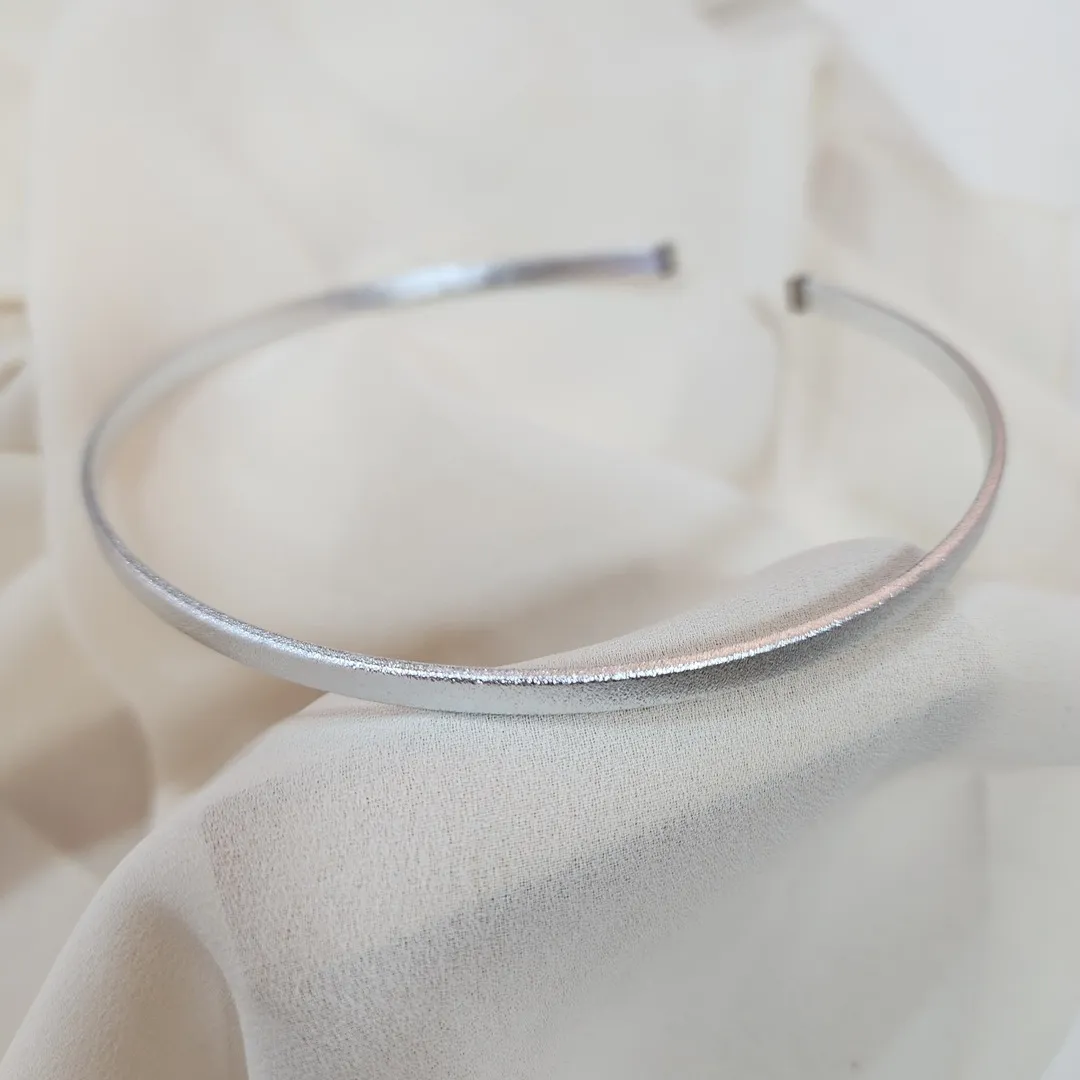 COLAR GARGANTINHA CHOKER CHAPADA PRATA FOSQUEADA
