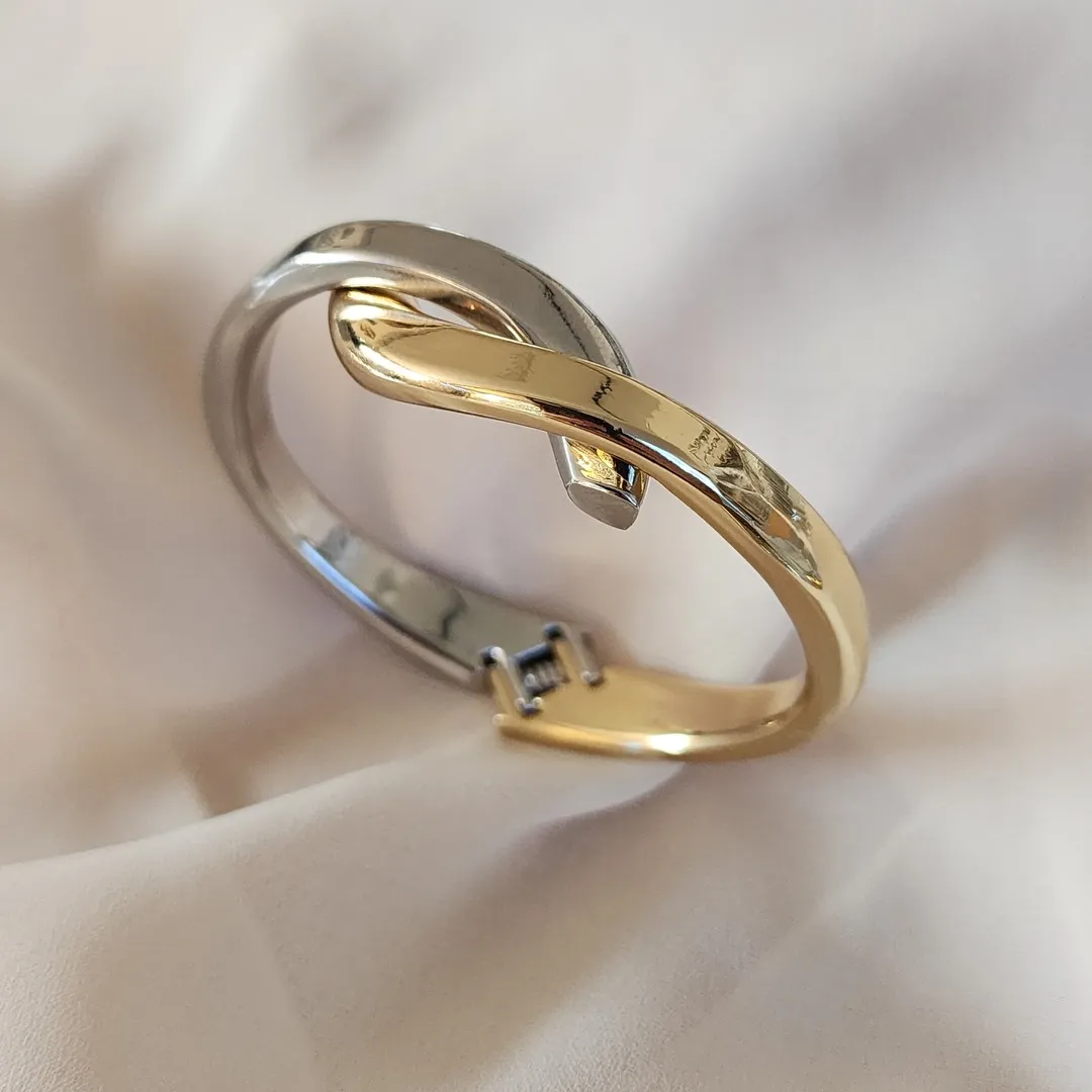 BRACELETE DOURADO E PRATA TRANÇADO ENCAIXE